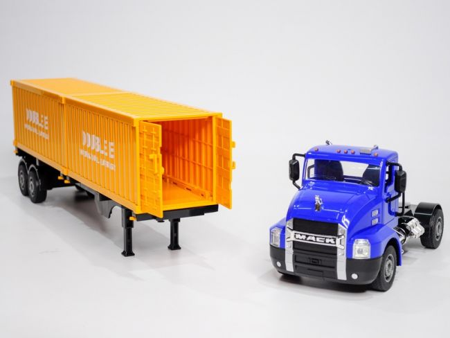 Радиоуправляемый тягач на 2 контейнера Double Eagle MACK 1/26 2.4G RTR