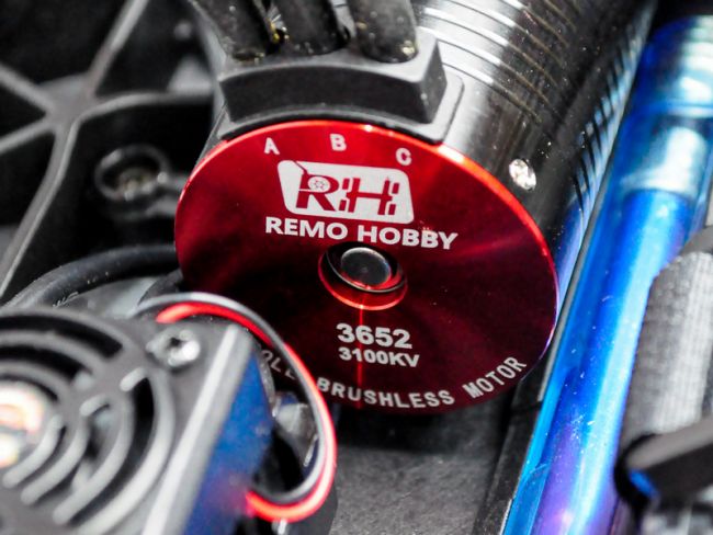 Радиоуправляемый монстр Remo Hobby Dinosaurs Master Brushless (красный) 4WD 2.4G 1/8 RTR Радиоуправляемый монстр Remo Hobby Dinosaurs Master Brushless (красный) 4WD 2.4G 1/8 RTR