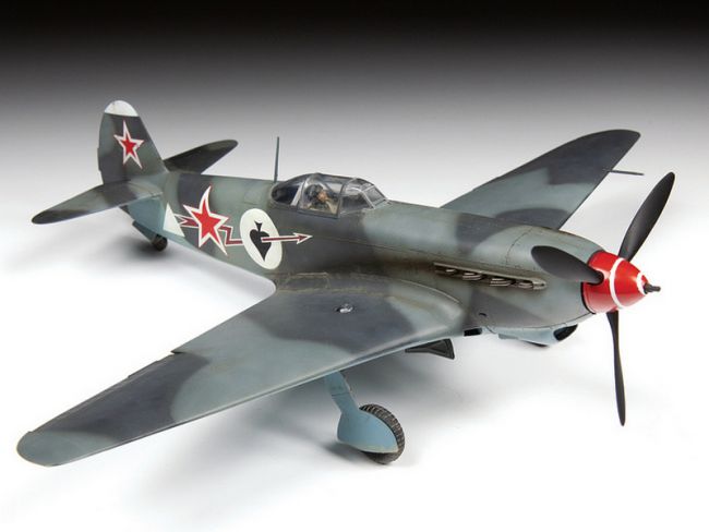 Сборная модель ZVEZDA Советский истребитель Як-9Т, 1/48