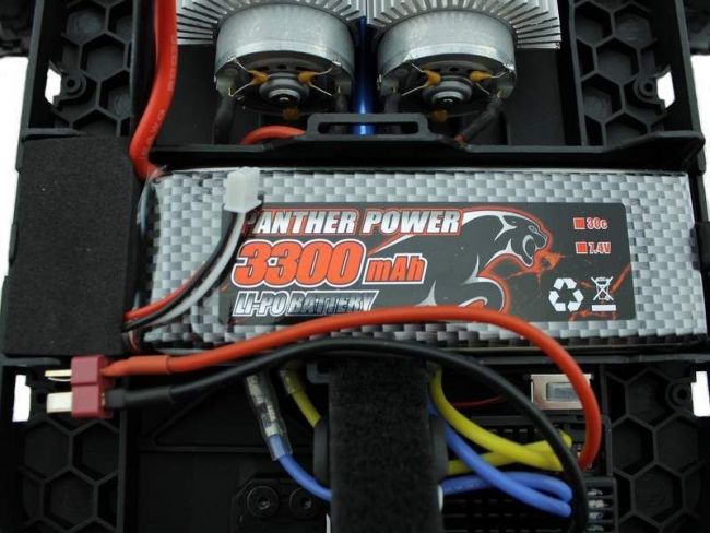 Радиоуправляемый монстр Remo Hobby Dinosaurs Master TWINS MOTOR (синий) 4WD 2.4G 1/8 RTR Радиоуправляемый монстр Remo Hobby Dinosaurs Master TWINS MOTOR (синий) 4WD 2.4G 1/8 RTR