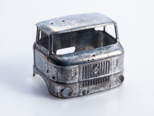 Сборная модель AVD IFA W50LA бортовой (с тентом), 1/43