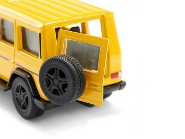 Машина Siku 2350 Mercedes-Benz G65 AMG, 1/50 Машина Siku 2350 Mercedes-Benz G65 AMG, 1/50