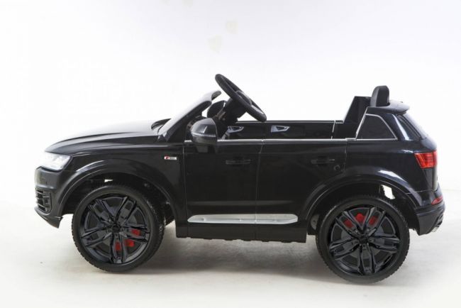 Детский электромобиль Audi Q7 LUXURY 2.4G - Black - HL159-LUX-B Детский электромобиль Audi Q7 LUXURY 2.4G - Black - HL159-LUX-B
