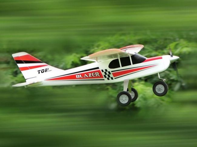 Радиоуправляемый самолет Top RC Blazer PRO 1280мм 2.4G 4-ch LiPo Gyro RTF