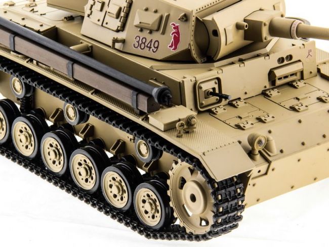 Р/У танк Heng Long 1/16 Panzerkampfwagen III (Германия) 2.4G RTR PRO песочный Р/У танк Heng Long 1/16 Panzerkampfwagen III (Германия) 2.4G RTR PRO песочный