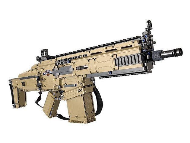 Конструктор CaDA штурмовая винтовка Scar (1406 деталей) Конструктор CaDA штурмовая винтовка Scar (1406 деталей)
