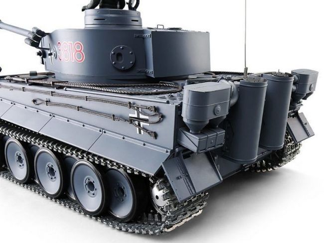Радиоуправляемый танк Heng Long Tiger I UpgradeA V6.0 2.4G 1/16 RTR Радиоуправляемый танк Heng Long Tiger I UpgradeA V6.0 2.4G 1/16 RTR