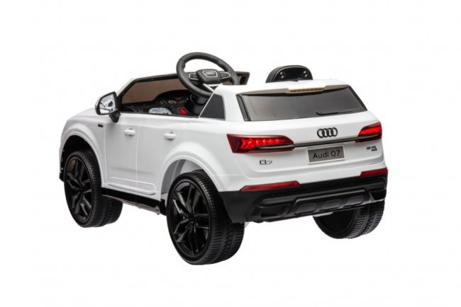 Детский электромобиль Audi Q7 12V 2WD - HL678-LUX-WHITE Детский электромобиль Audi Q7 12V 2WD - HL678-LUX-WHITE
