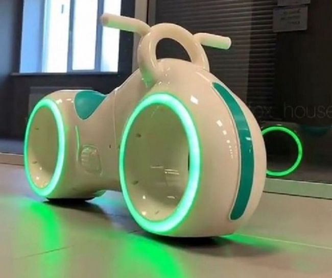 Беговел Star One Scooter - DB002-WHITE-GREEN Беговел Star One Scooter - DB002-WHITE-GREEN