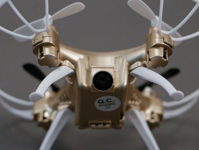 Р/У квадрокоптер Syma X52C с камерой, 2.4G RTF Р/У квадрокоптер Syma X52C с камерой, 2.4G RTF