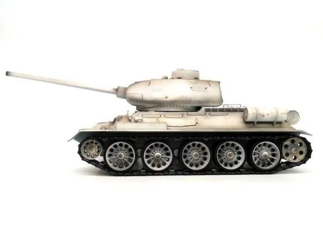 Р/У танк Taigen 1/16 T34-85 (СССР) V3 2.4G (зимний) Р/У танк Taigen 1/16 T34-85 (СССР) V3 2.4G (зимний)
