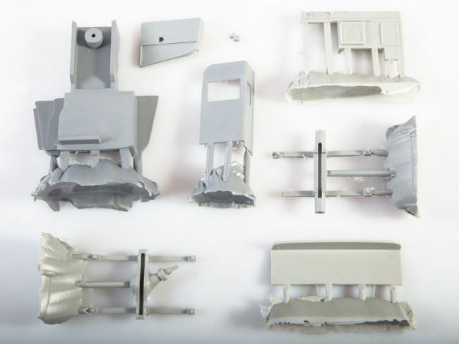 Сборная модель AVD ЗИС-129, 1/43