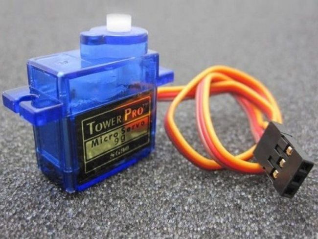 Сервомашинка аналоговая Tower Pro SG90 Сервомашинка аналоговая Tower Pro SG90