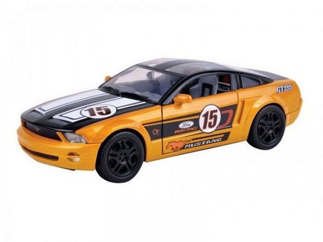 Машина Motormax 1:24 Ford Mustang GT Concept в/к