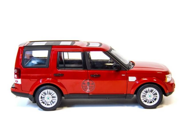 Р/У машина Double Eagle Land Rover (открываются двери) 1:16 н/б Р/У машина Double Eagle Land Rover (открываются двери) 1:16 н/б