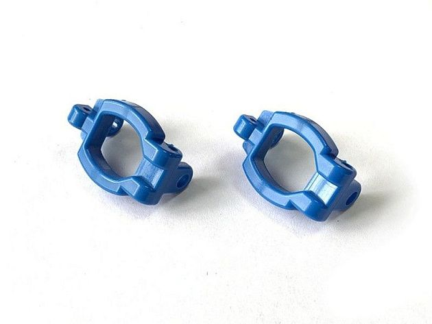 Капролоновые держатели поворотных кулаков для Remo Hobby 1/16, синие, тюнинг (2 шт) Капролоновые держатели поворотных кулаков для Remo Hobby 1/16, синие, тюнинг (2 шт)